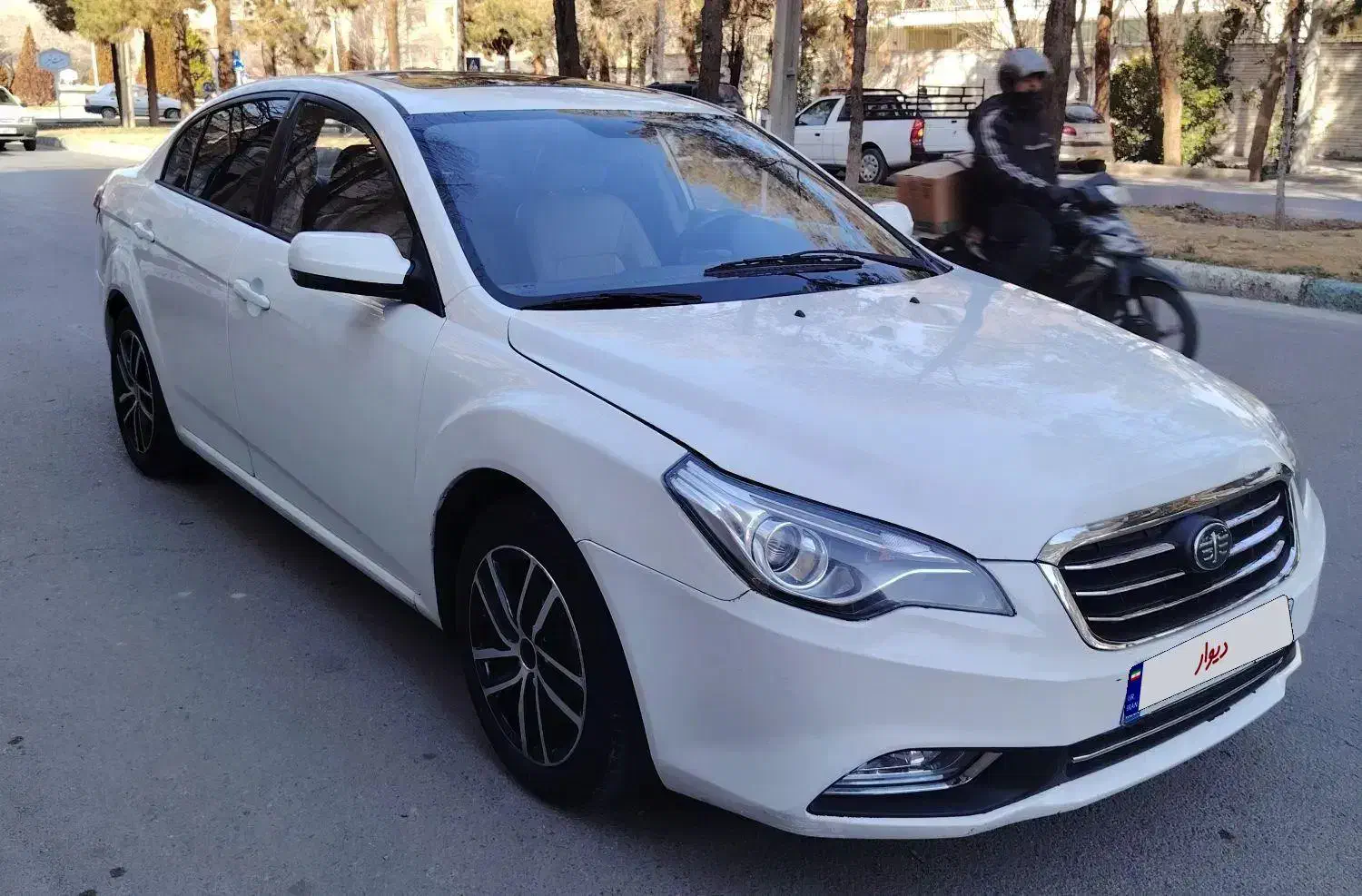 بسترن بی 50 مدل 94|خودرو سواری و وانت|اصفهان, سروستان|دیوار