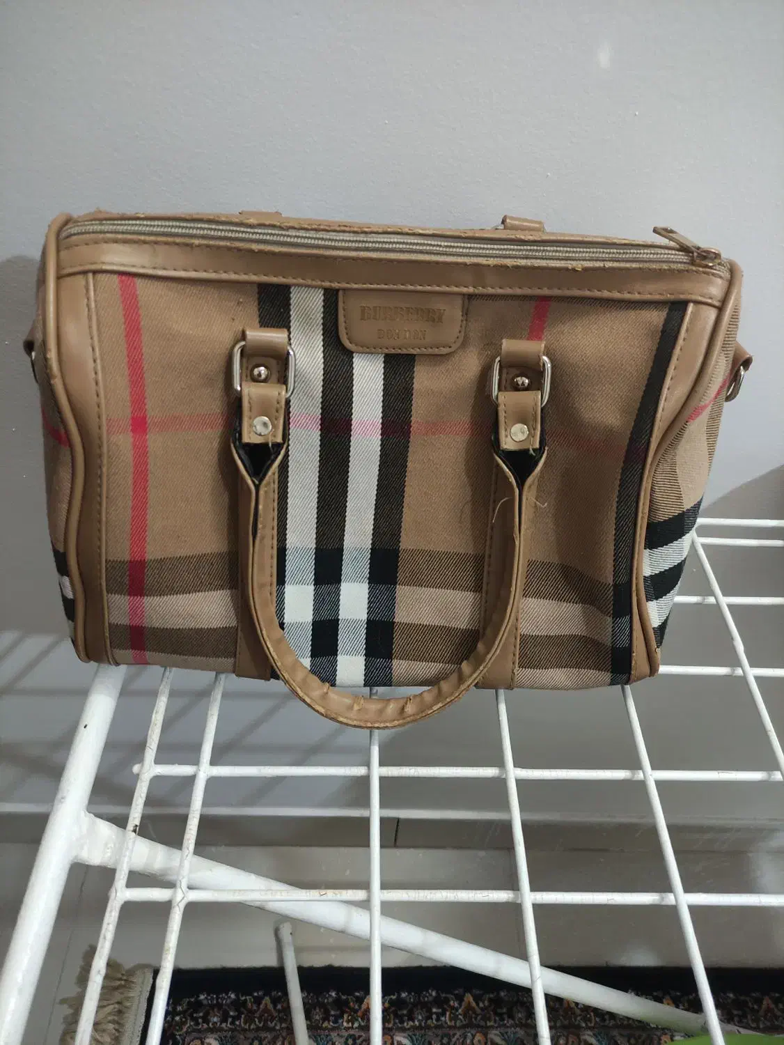 کیف|کیف، کفش، کمربند|بیرجند, |دیوار