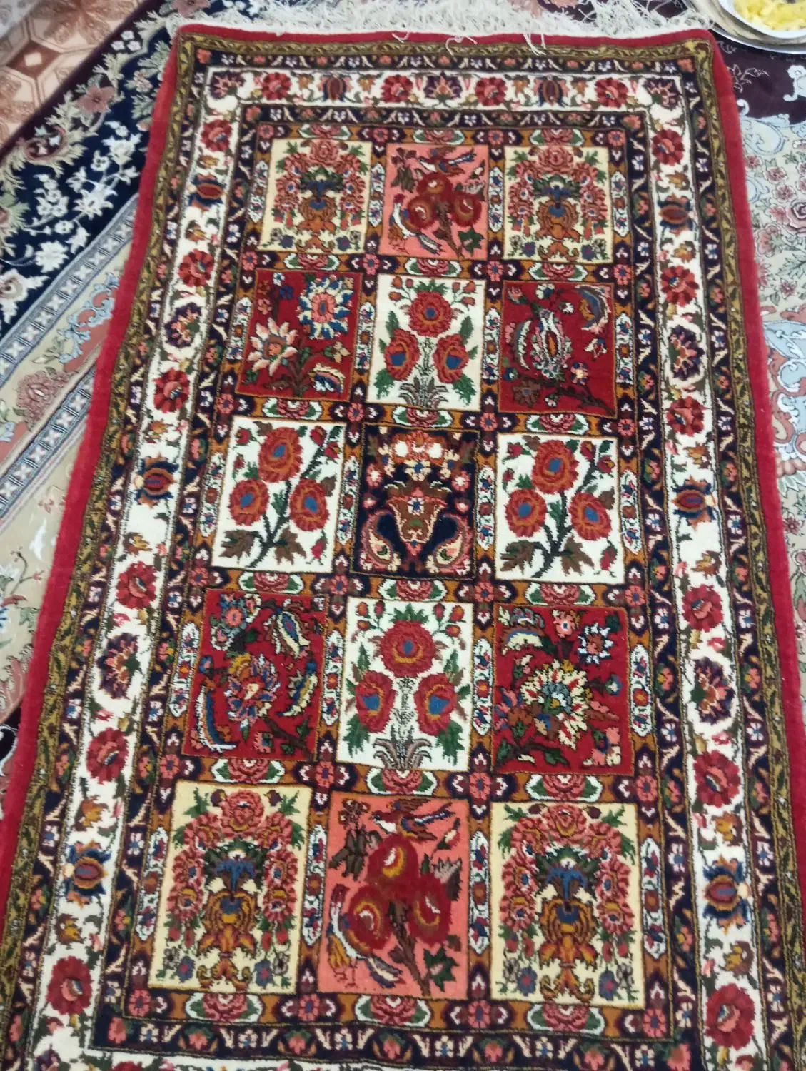 فرش دستبافت|فرش|کیار, |دیوار