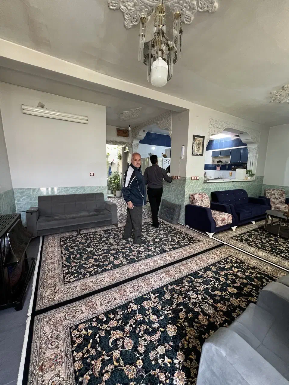 دو خواب درب حیاط ماشین رو سند دار ملک|فروش خانه و ویلا|شیراز, شریفآباد|دیوار