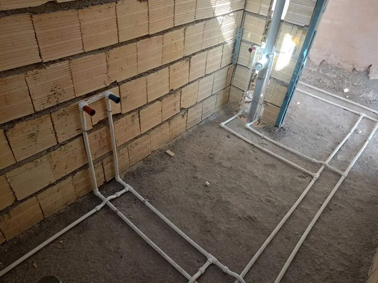 خدمات نصب شیر آلات و لوله کشی|خدمات پیشه و مهارت|مشهد, رده|دیوار