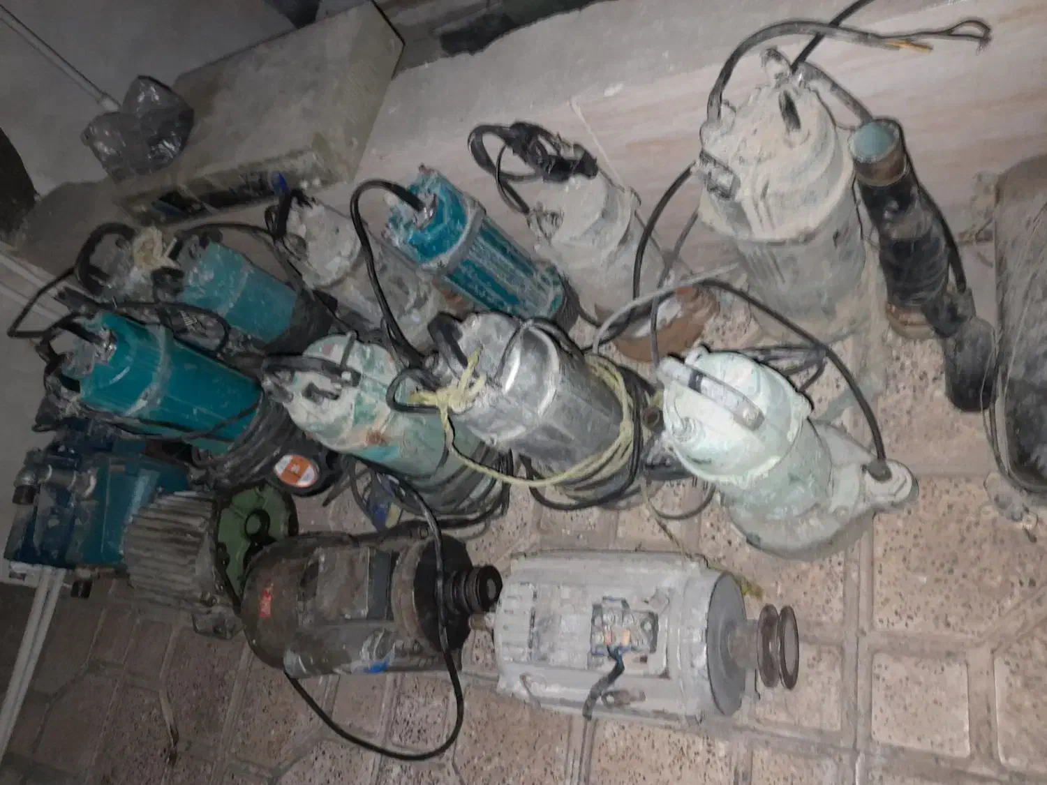 پمپ اب.کفکش .دینام. لجن کش|ماشین‌آلات صنعتی|گرگان, |دیوار