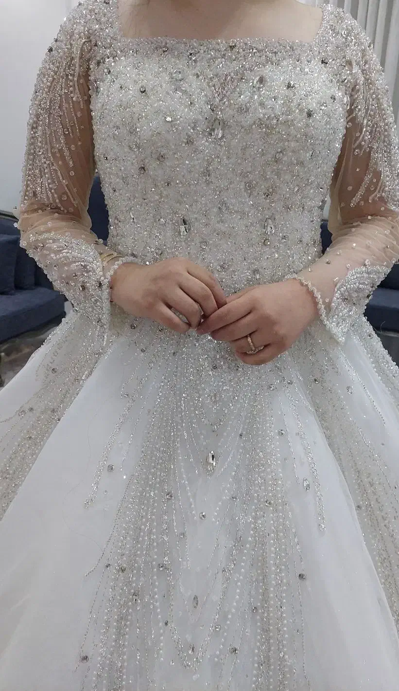 لباس عروس پرکار|لباس|کاشان, لتحر|دیوار