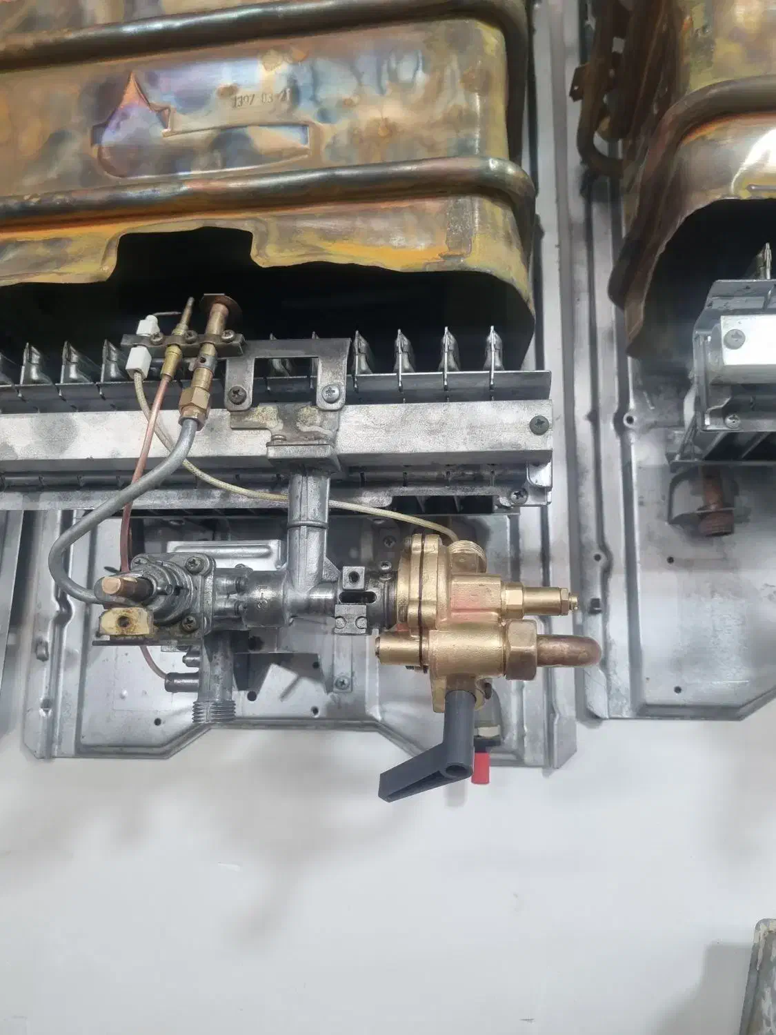 آبگرمکن دیواری  ۳۱۱۵ کارکرده|آبگرمکن، پکیج، شوفاژ|اسلامشهر, شهرک مهدیه|دیوار