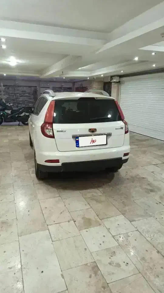 جیلی امرگرند x7 شاسی|خودرو سواری و وانت|تهران, هلال احمر|دیوار