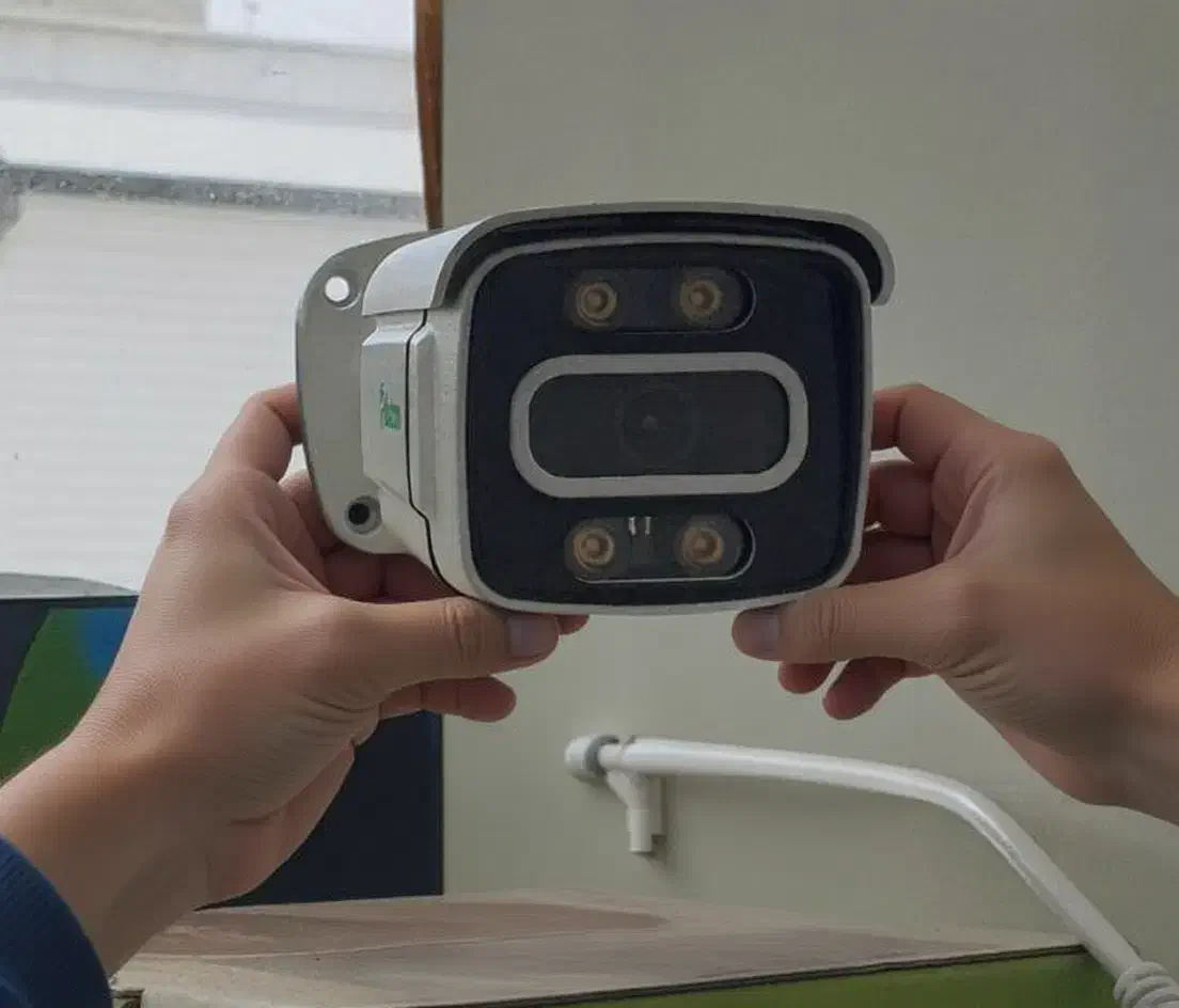 دوربین مداربسته شرکتی با انتقال تصویر موبایل اقساط|دوربین مداربسته|اراک, |دیوار