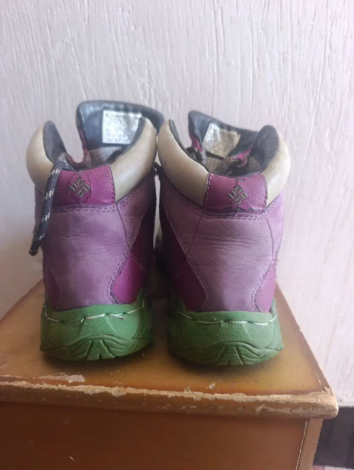 کفش کوهنوردی خارجی|کوهنوردی و کمپینگ|یاسوج, |دیوار