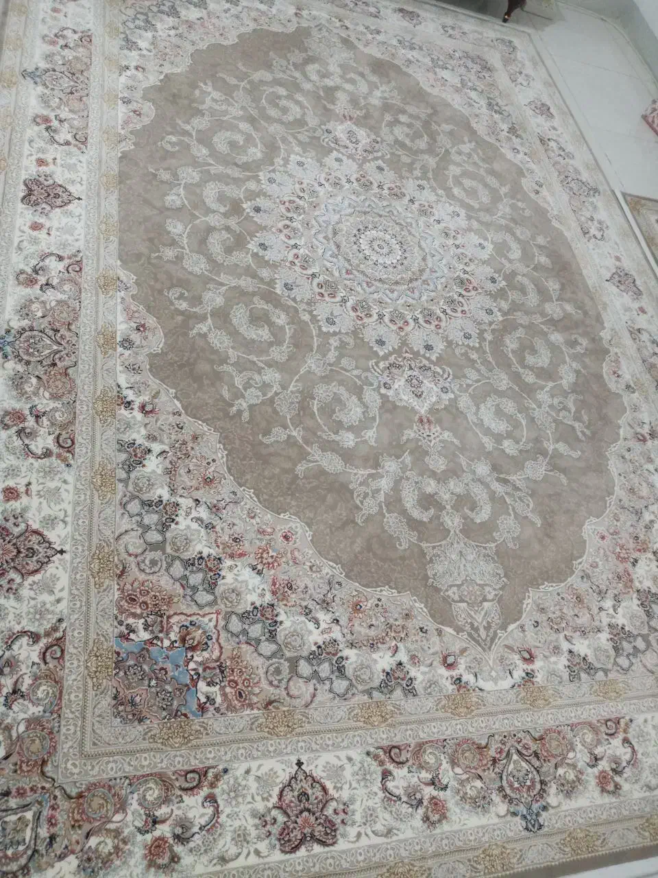 فرش|فرش|رشت, معلولین|دیوار