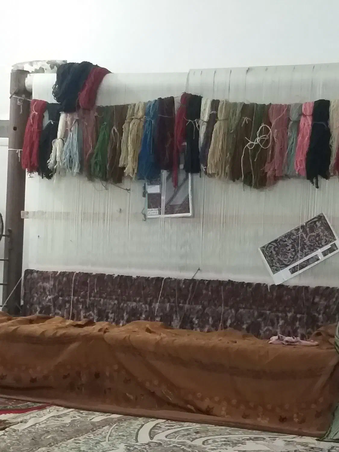 فرش نیمه کاره ۲در۳|فرش|زنجان, |دیوار
