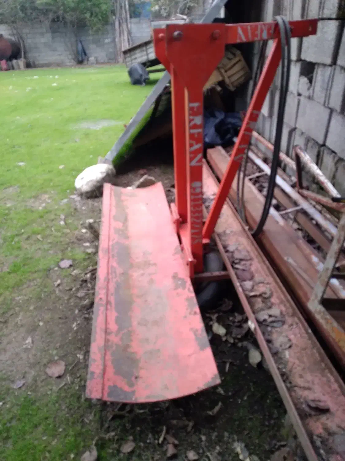 پشگاول نو|ماشینآلات صنعتی|تالش, هشتپر|دیوار