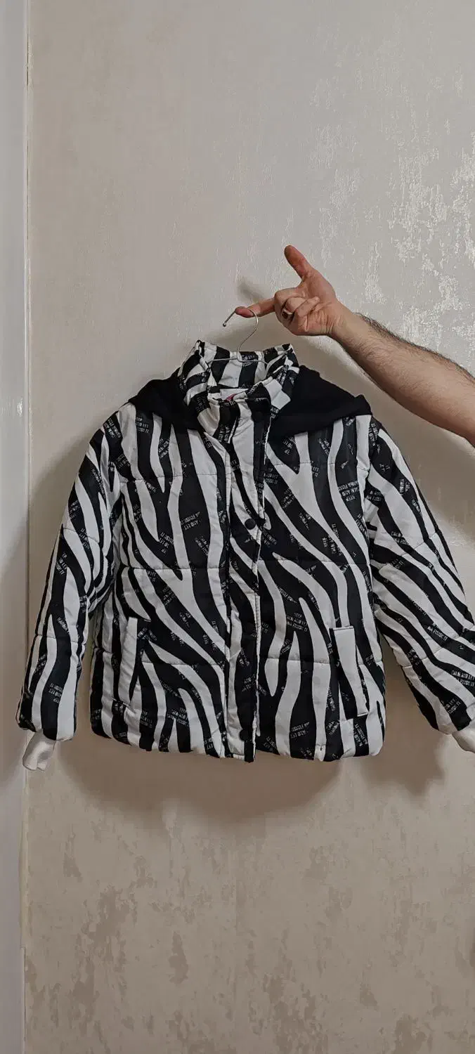 لباس|لباس|مشهد, خرمشهر|دیوار