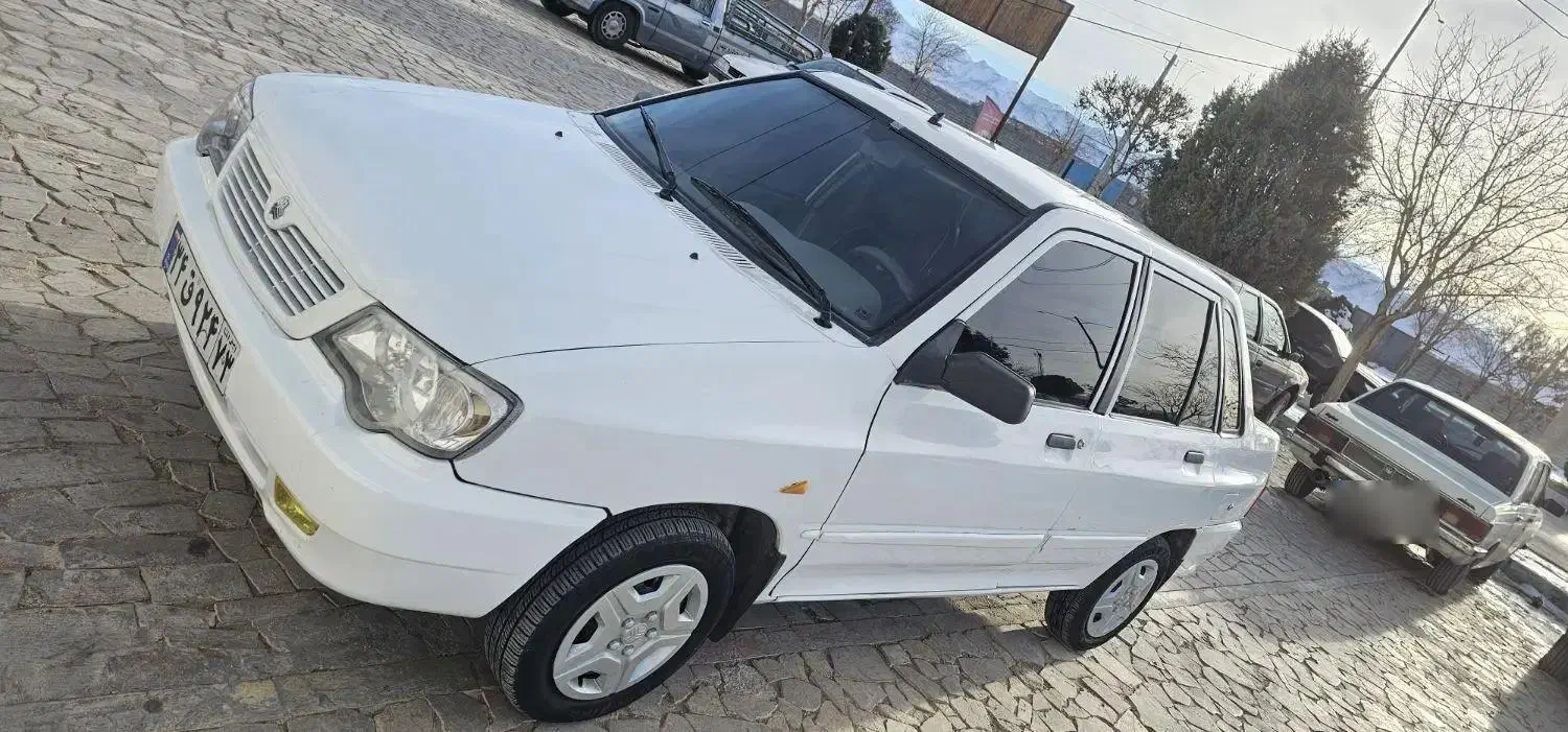 132 مدل 89|خودرو سواری و وانت|آباده, |دیوار