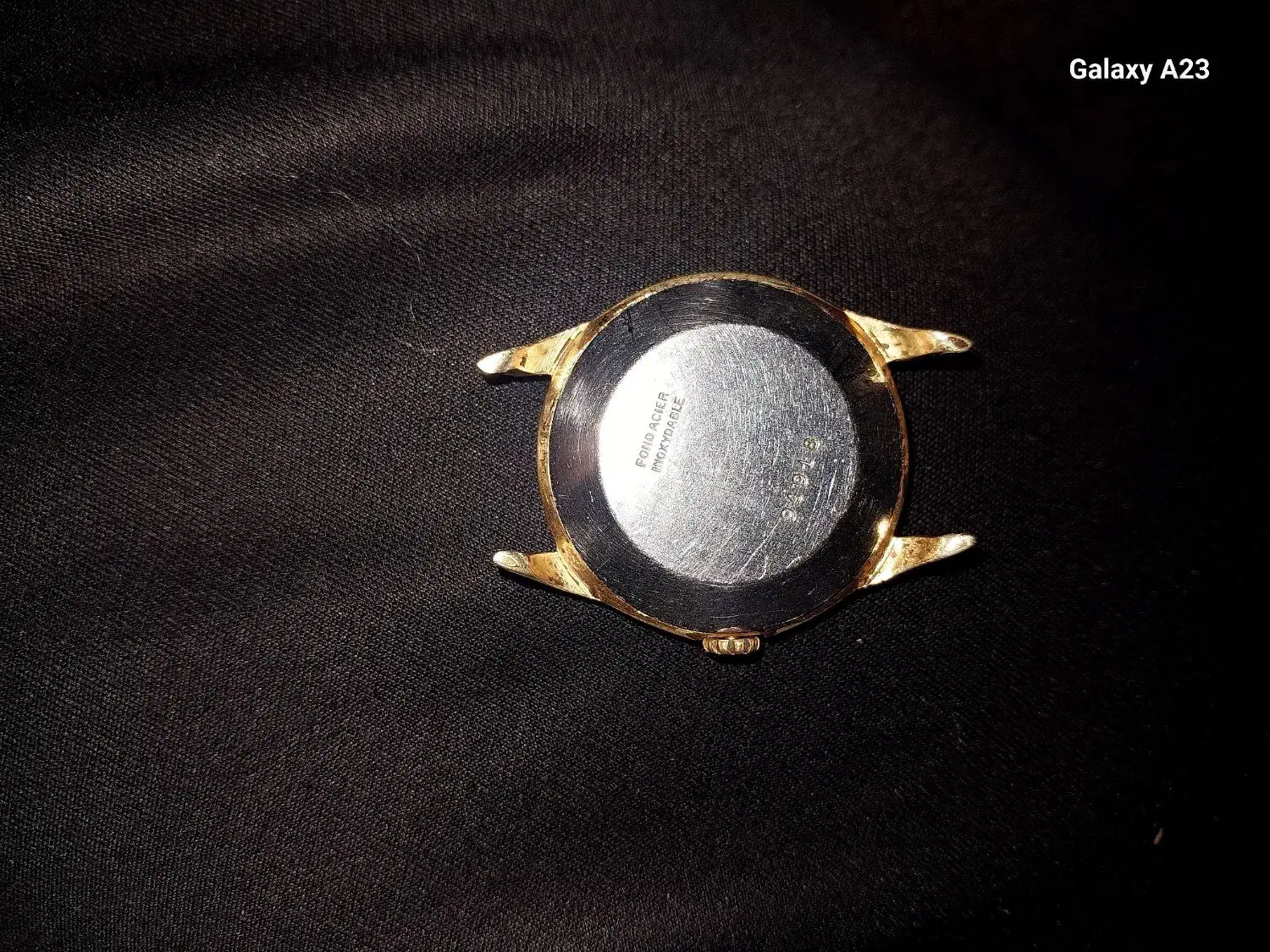 ساعت  مچی  قدیمی مال دهه ۵۰ بوده باارزش اتوماتیک|ساعت|تهران, فرمانیه|دیوار