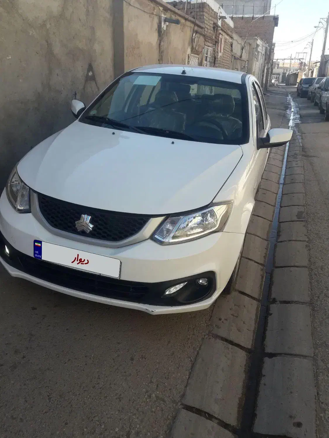 ساینا مدل ۱۴۰۱ درحدخشک|خودرو سواری و وانت|اردبیل, |دیوار