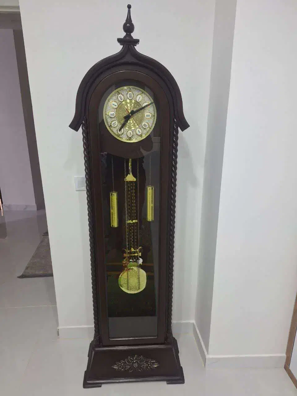 ساعت ایستاده تمام چوب در حد نو|ساعت دیواری و تزئینی|ساوه, |دیوار