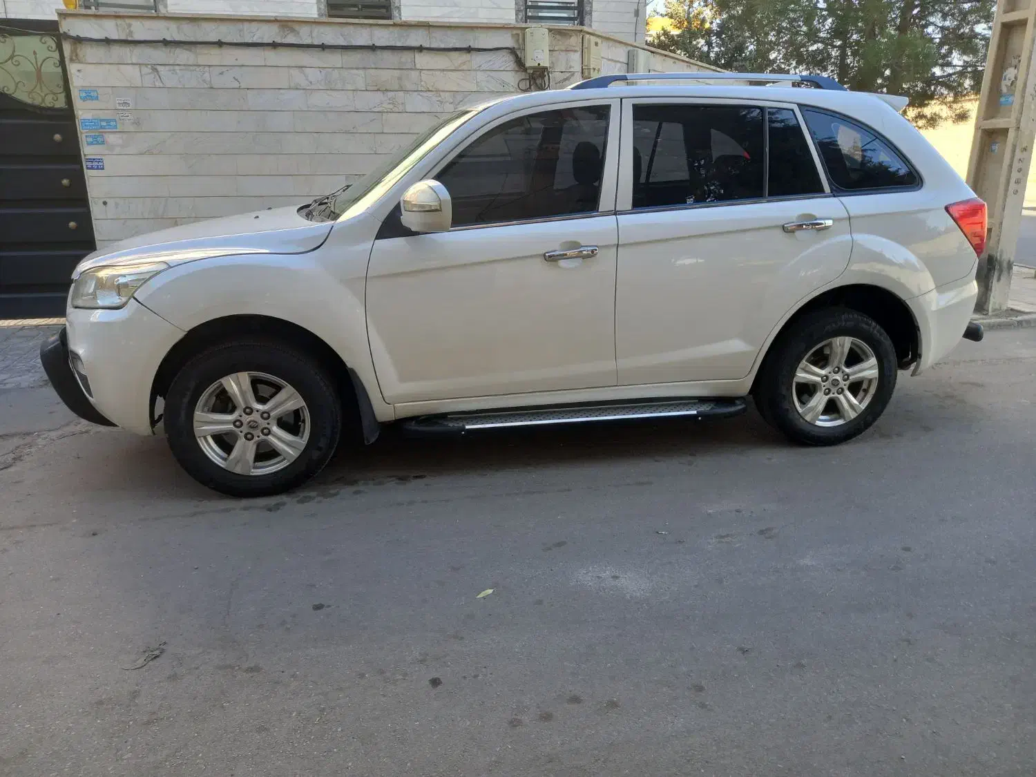 لیفان ایکس ۶۰ فنی سالم بی رنگ خط و خش جزئی|خودرو سواری و وانت|قزوین, |دیوار