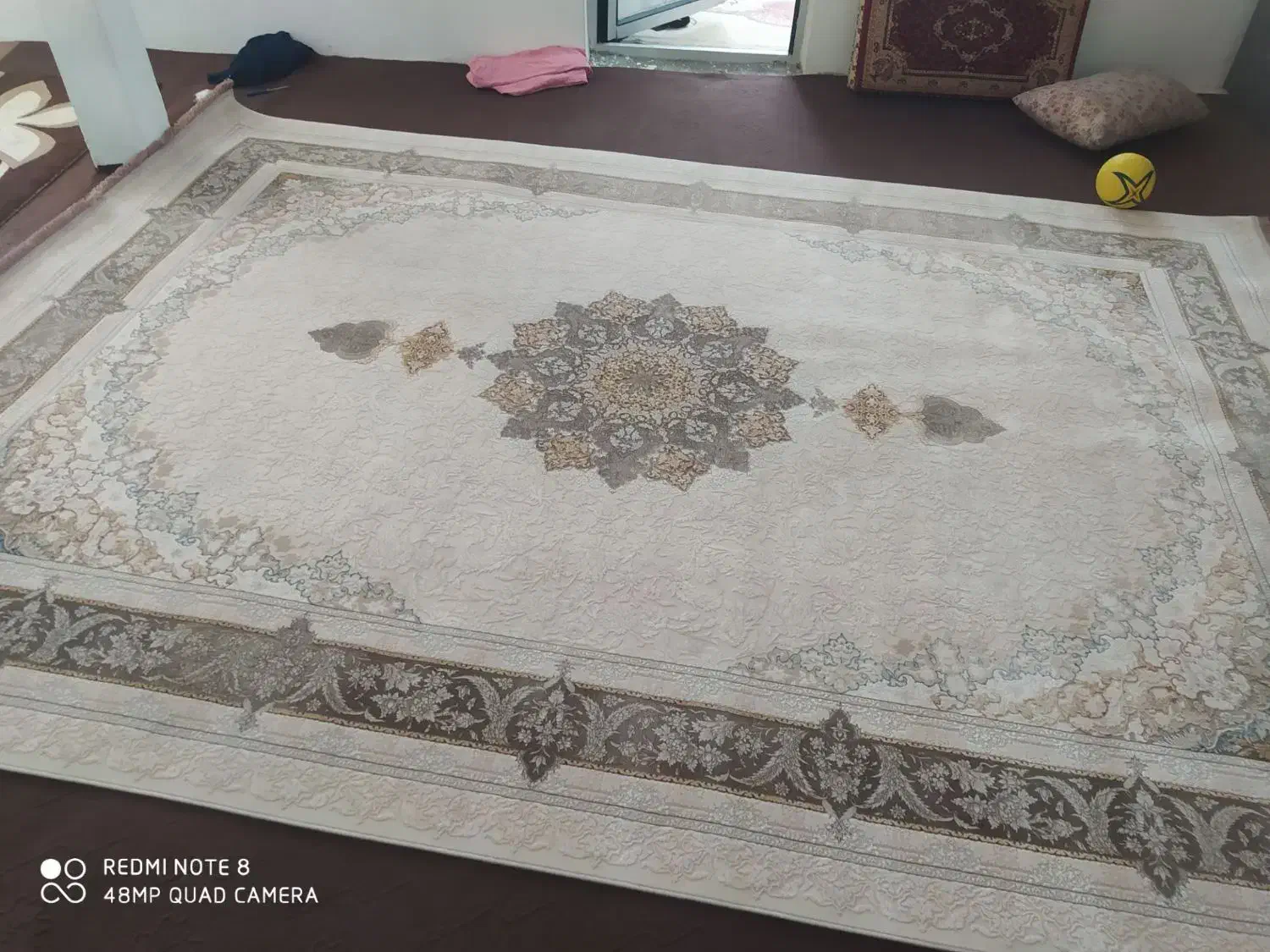 قالی ۹ متری|فرش|سنندج, |دیوار