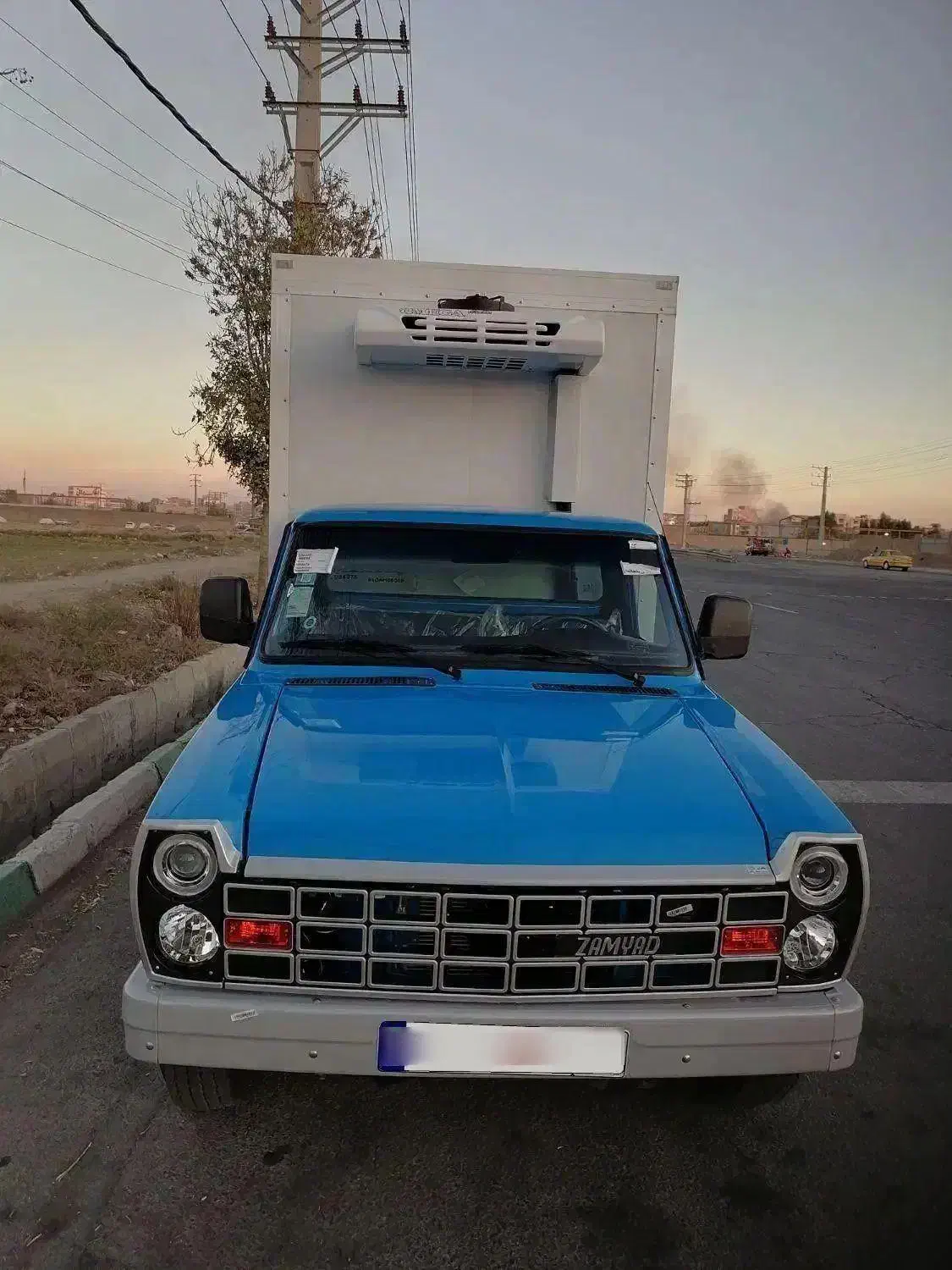 نیسان یخچالدار زیرصفر دوگانه سوز آپشنال|خودرو سواری و وانت|ورامین, شهرک فاطمیه|دیوار