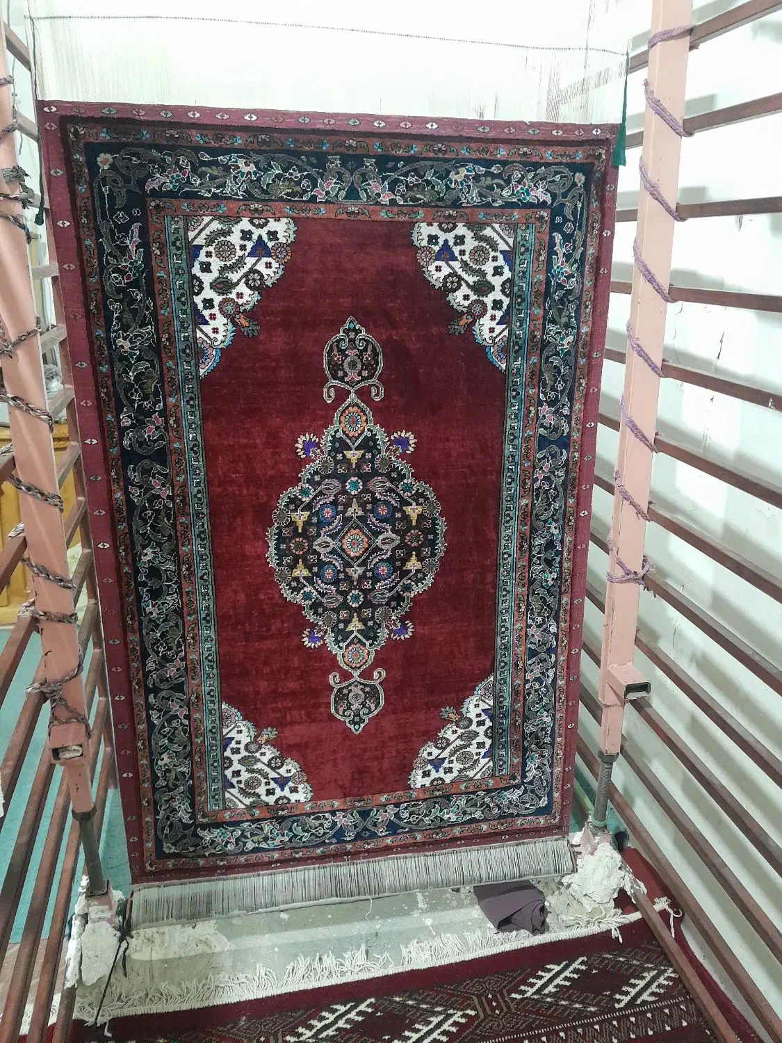 قالی ب فروش میرسد|فرش|آشخانه, |دیوار