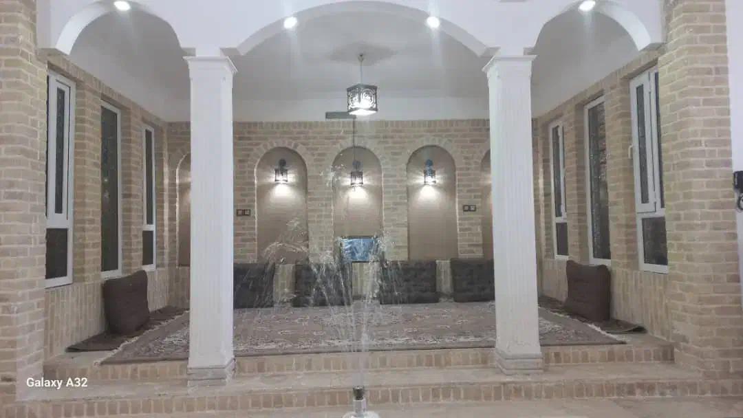 باغ ویلاحسین ابادریسمانی /اجاره روزانه/شبانه|اجارهٔ کوتاه‌مدت ویلا و باغ|یزد, |دیوار