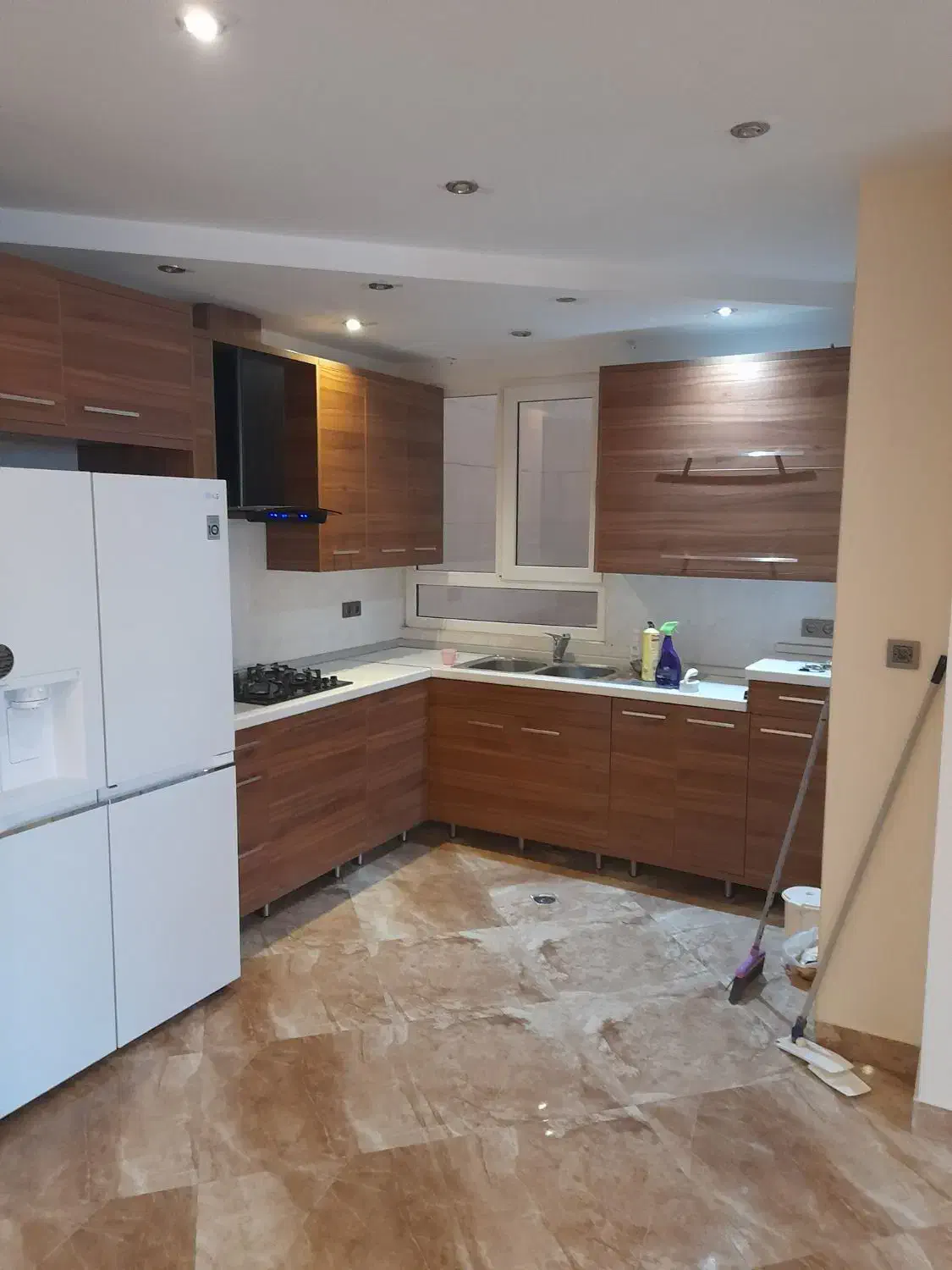 آپارتمان۱۰۵ متر میرزای شیرازی|اجارهٔ آپارتمان|تهران, سنائی|دیوار