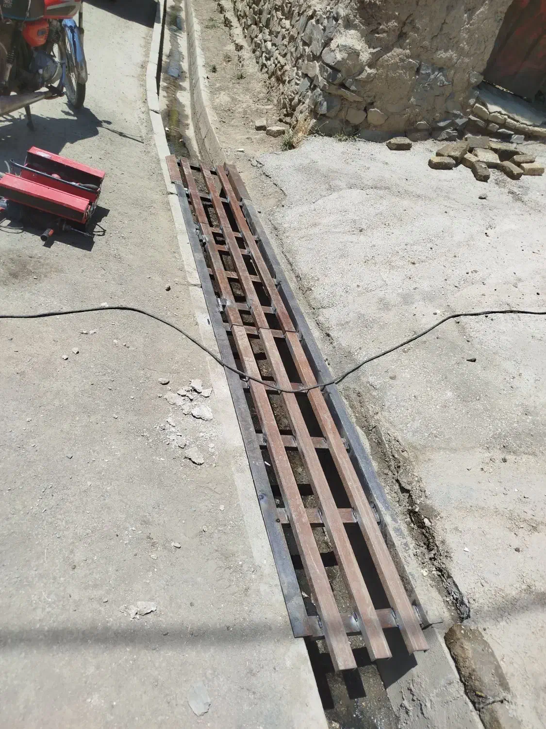 جوشکاری سیار عمو حسین با پایین ترین قیمت|خدمات پیشه و مهارت|همدان, |دیوار