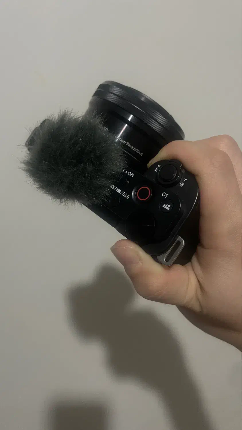 دوربین Sony ZV-E10 در حد آکبند|دوربین عکاسی و فیلم‌برداری|کرج, فاز ۲ مهرشهر|دیوار