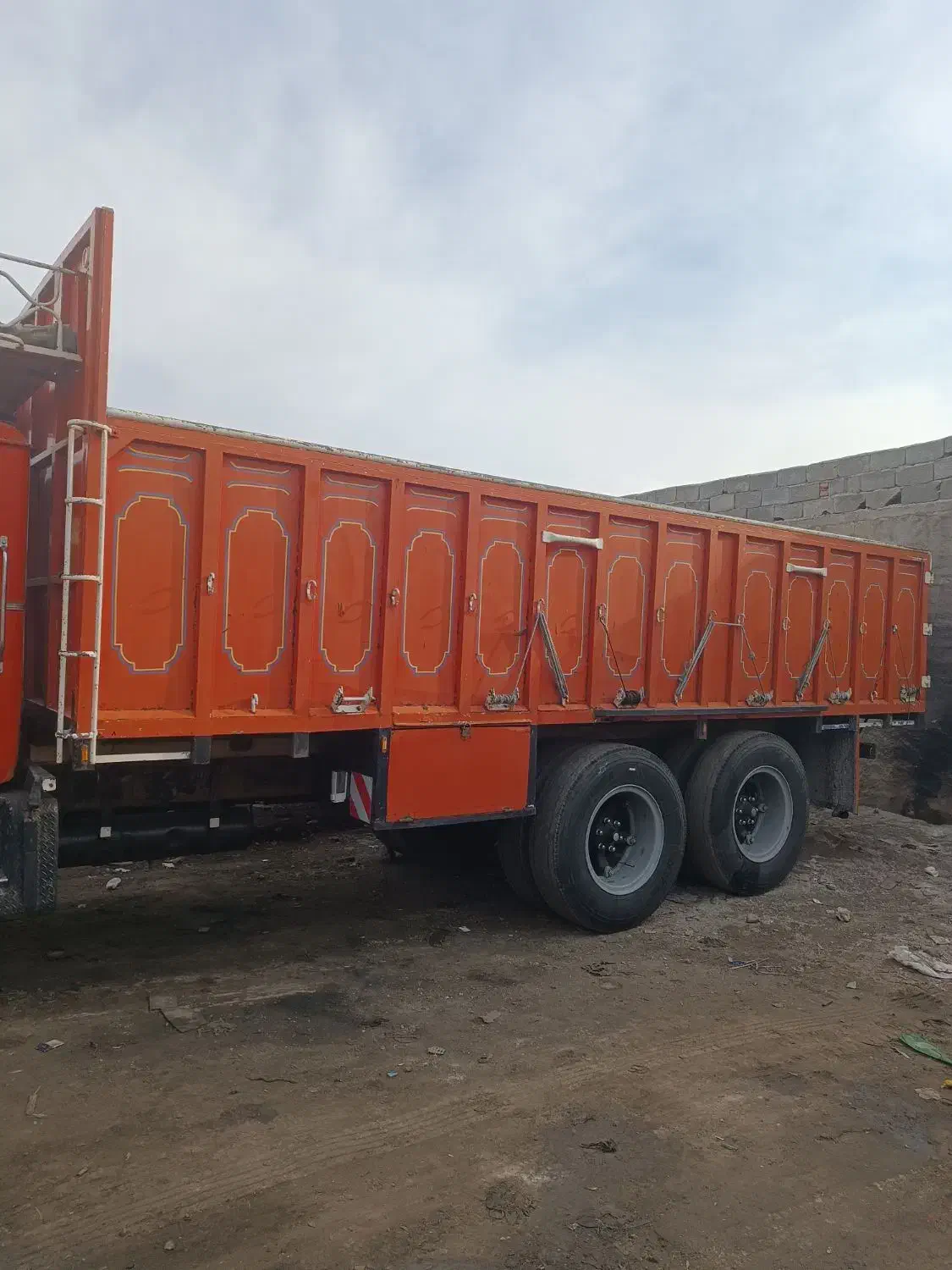 اتاق عقب ماک|قطعات یدکی و لوازم جانبی|تبریز, |دیوار