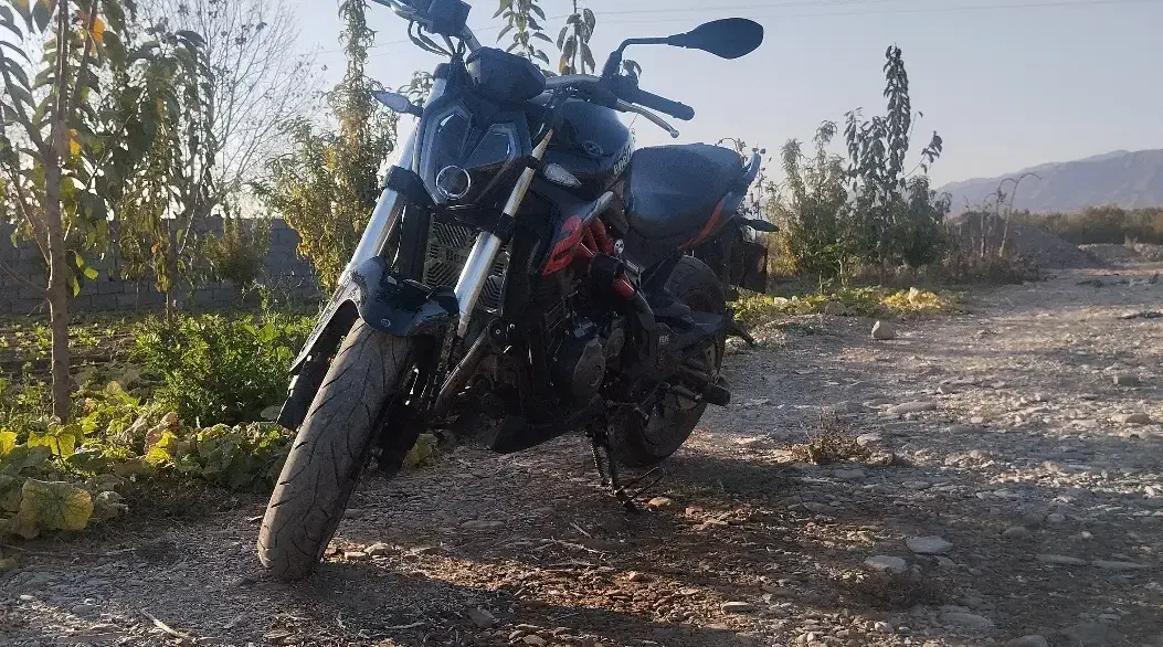 بنلی 300|موتورسیکلت|نیشابور, مازول|دیوار