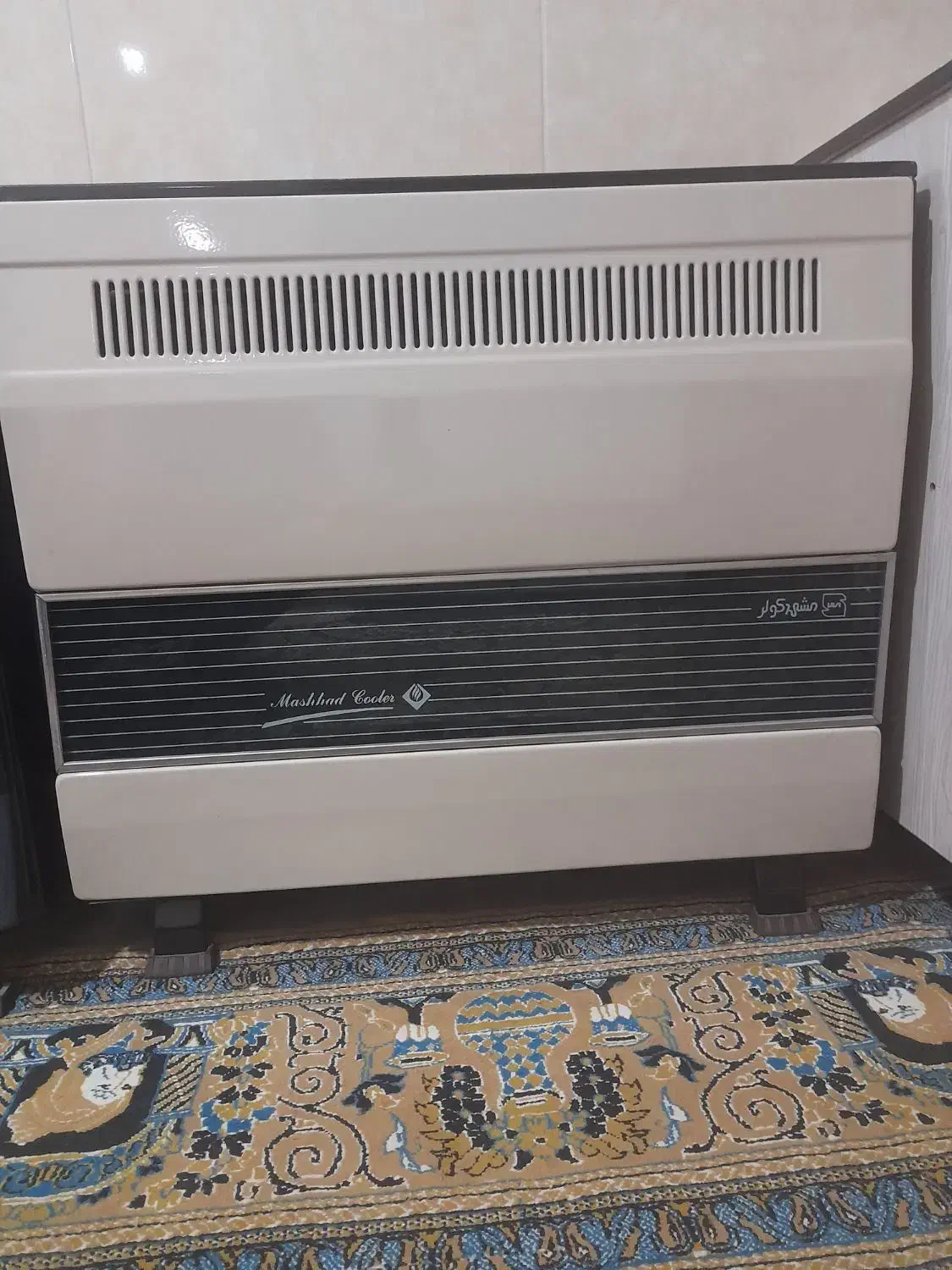 بخاری نو بدون ایراد و کاملا سالمبا شعله قوی|بخاری، هیتر، شومینه|تبریز, |دیوار