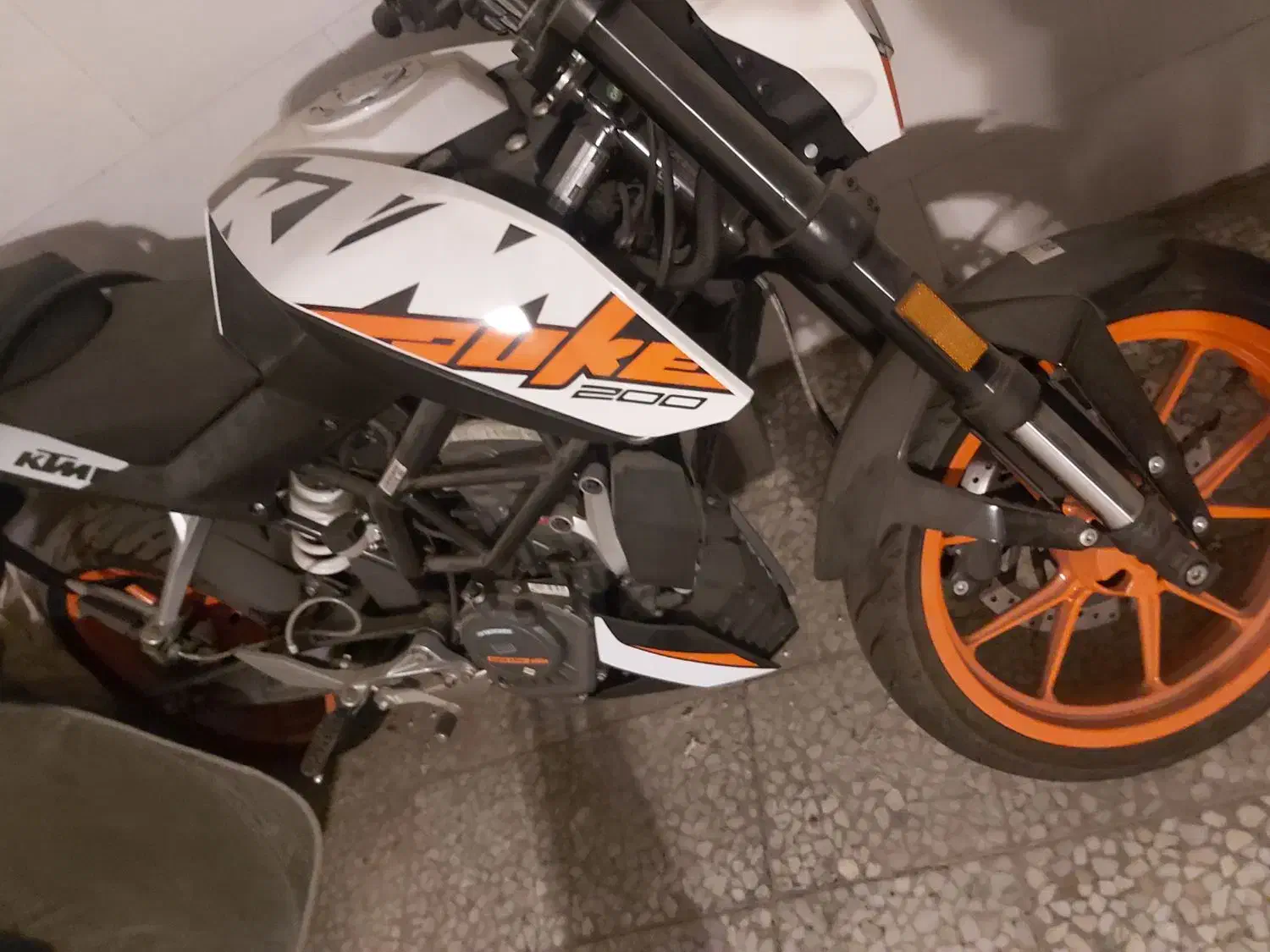 دوک۲۰۰|موتورسیکلت|تهران, هاشمی|دیوار