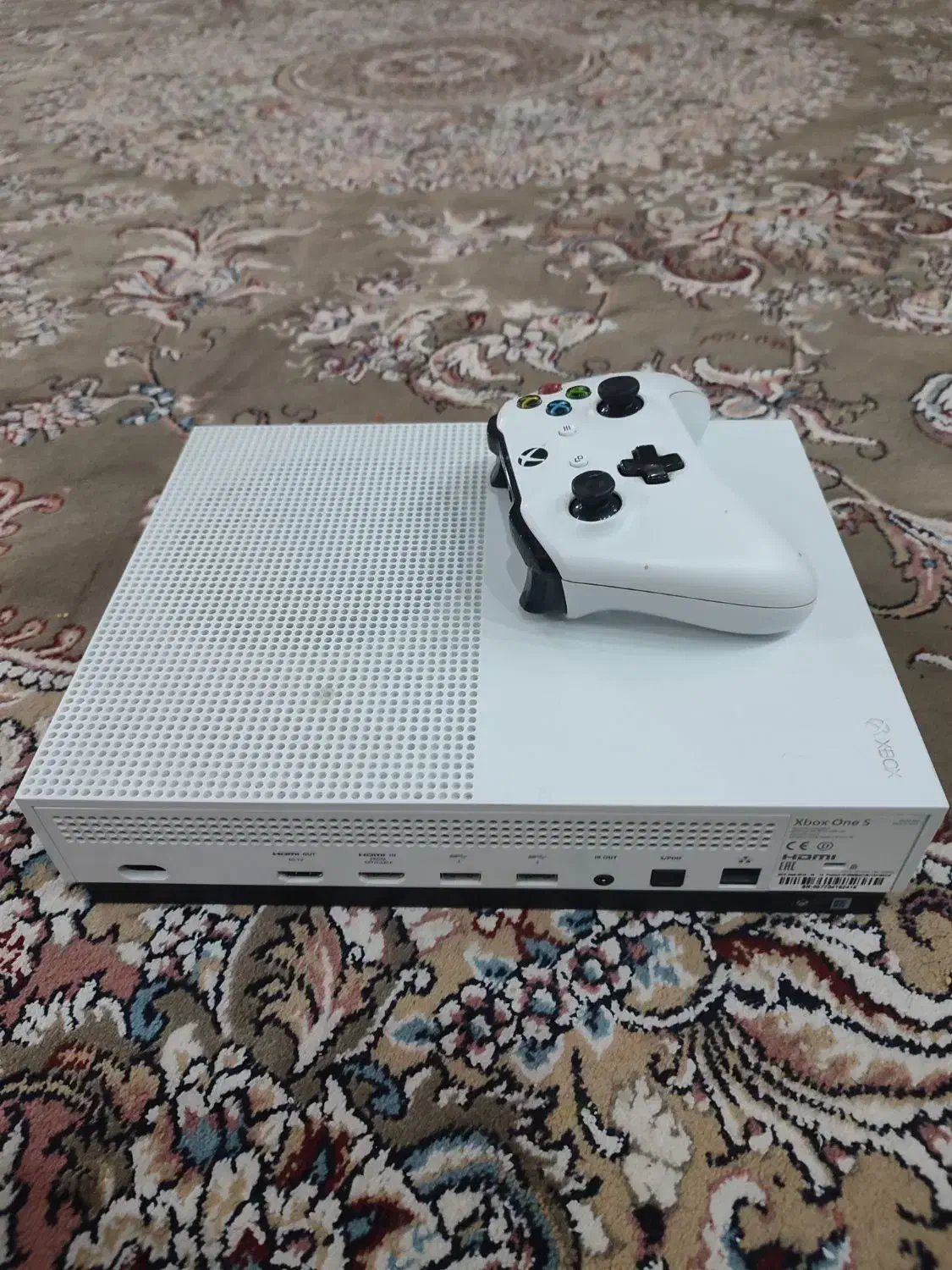 ایکس باکس وان S یک ترابایت|کنسول، بازی ویدئویی و آنلاین|بندر ماهشهر, |دیوار