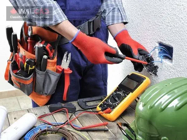 برقکاری /رفع اتصالی و عیب یابی /تعمیرات و نصب|خدمات پیشه و مهارت|اراک, |دیوار