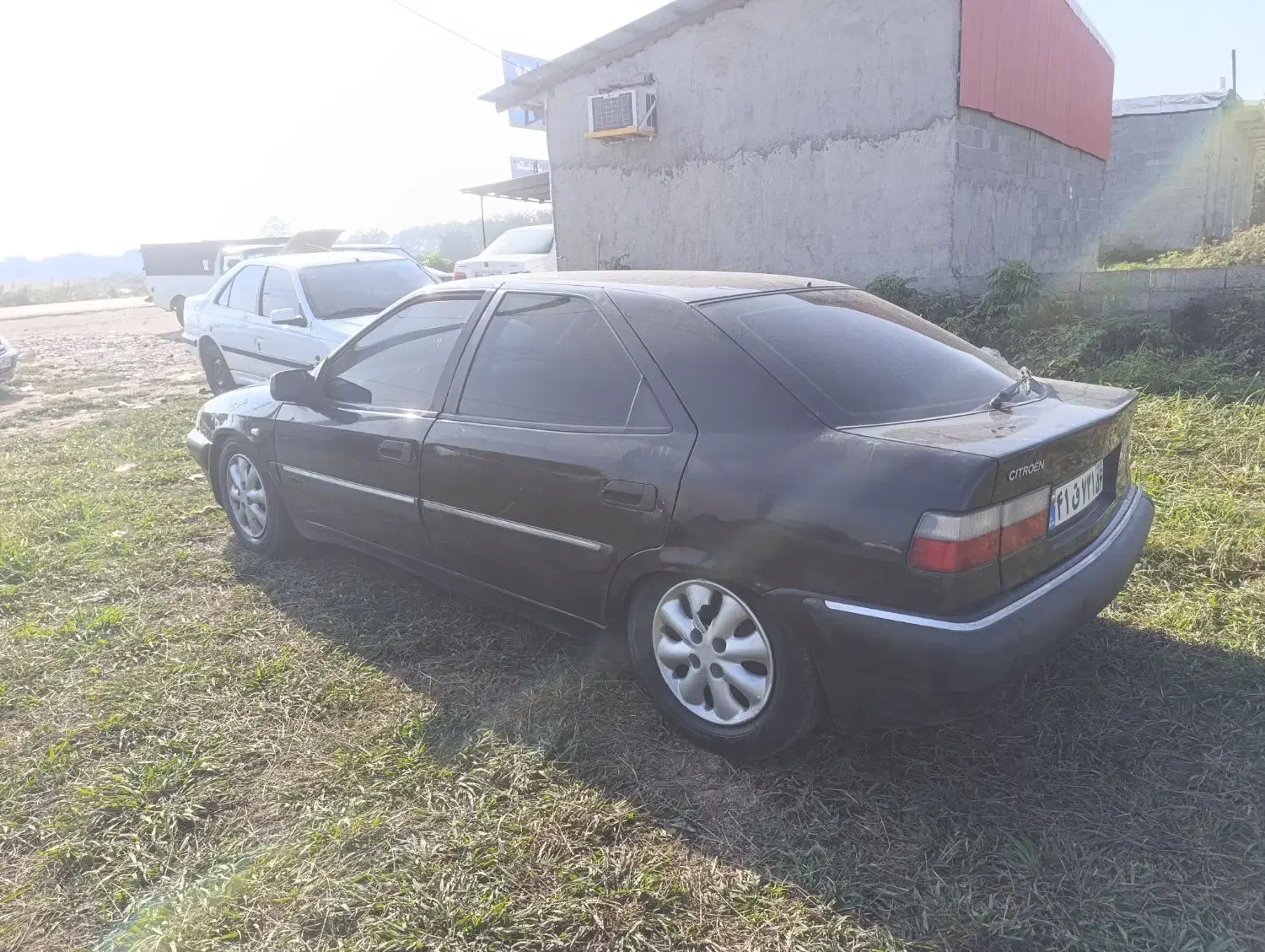 زانتیا۲۰۰۰مشکی|خودرو سواری و وانت|گوراب زرمیخ, |دیوار