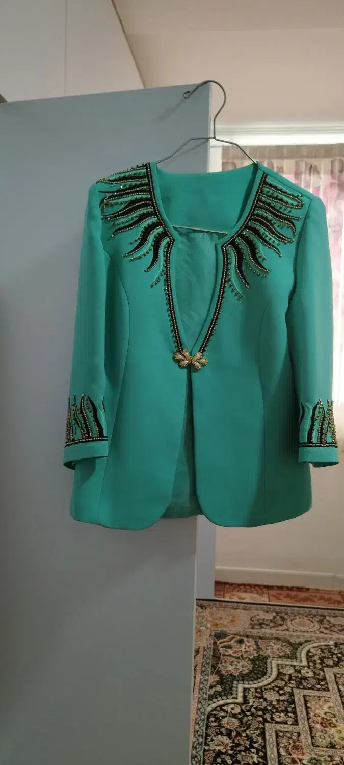 کت زنانه|لباس|اقبالیه, |دیوار