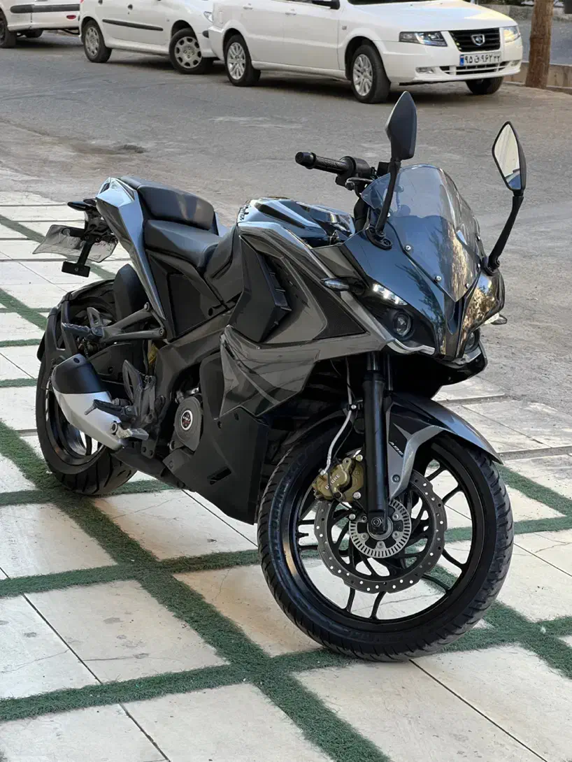 rs200مدل|موتورسیکلت|سبزوار, پاسداران|دیوار