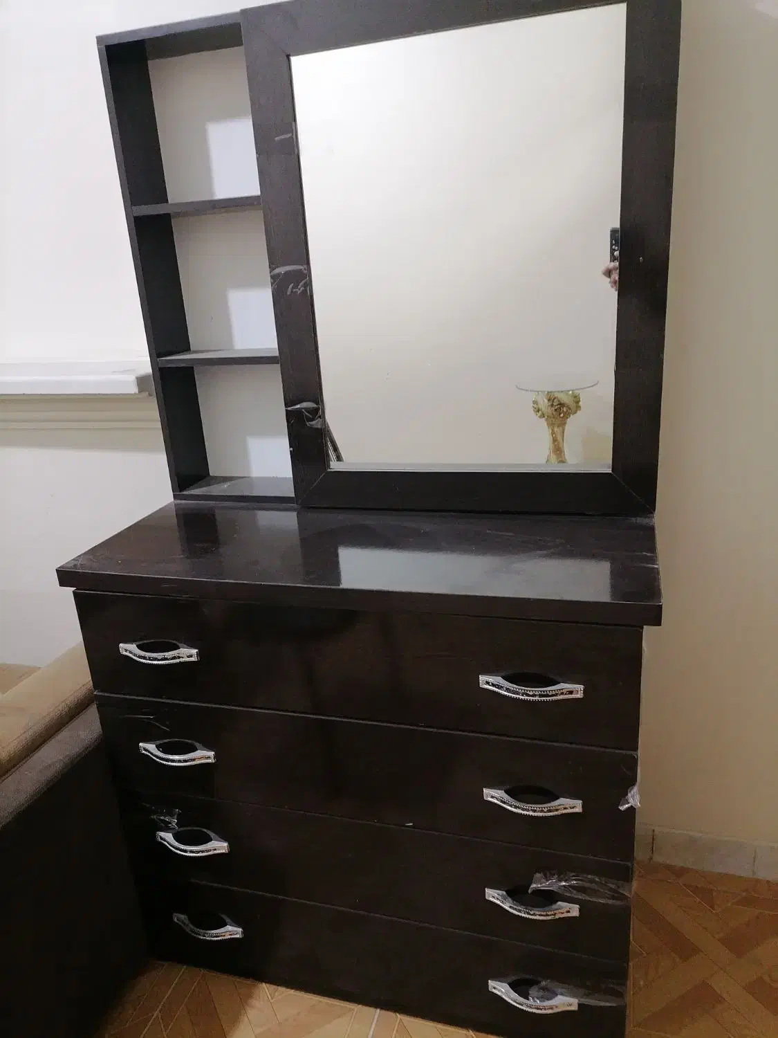 وسایل منزل مفت فوری|مبلمان خانگی و میز عسلی|یزد, |دیوار