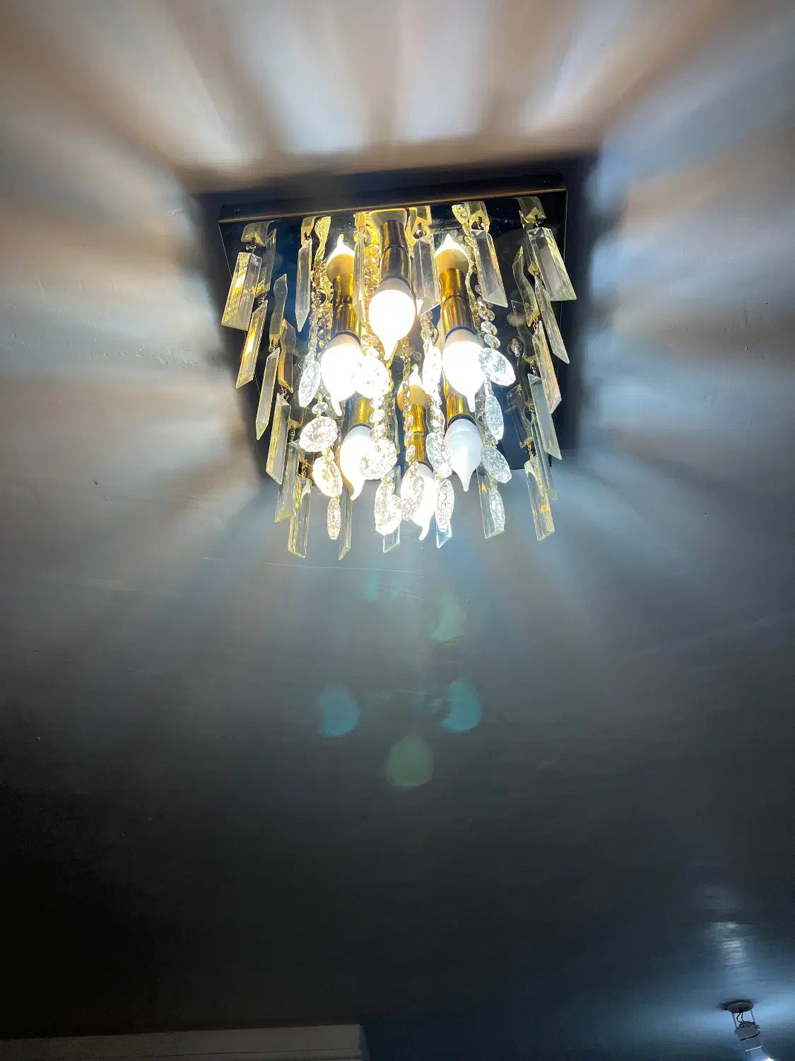 لوستر ۶شعله درحده نو|لوستر و چراغ آویز|رشت, حمیدیان|دیوار