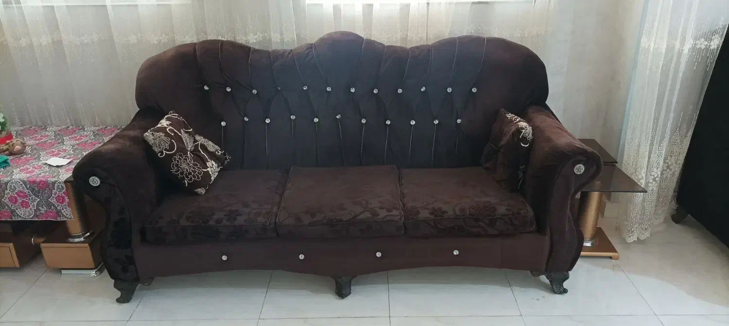 مبل کلاسیک 7 نفره|مبلمان خانگی و میز عسلی|هشتگرد, ینگی امام|دیوار