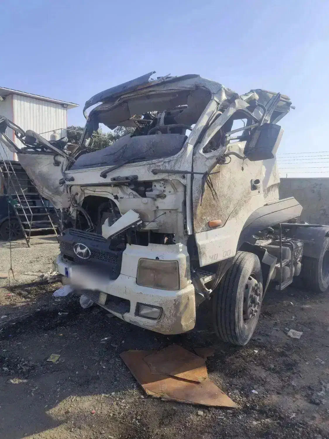 کشنده هیوندا تصادفی کارت ۱۰۰تن|خودرو سنگین|تهران, آزادشهر|دیوار