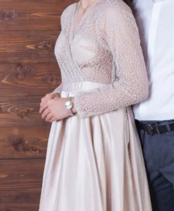 لباس مجلسی|لباس|شهریار, شهریار|دیوار