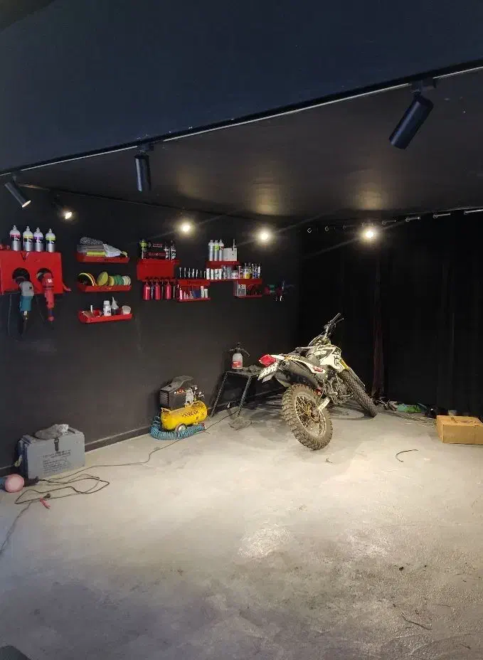 برقکار ، نصاب لوستر ، هالوژن ، سیم کشی ، اتصالی|خدمات پیشه و مهارت|پردیس, فاز ۱|دیوار