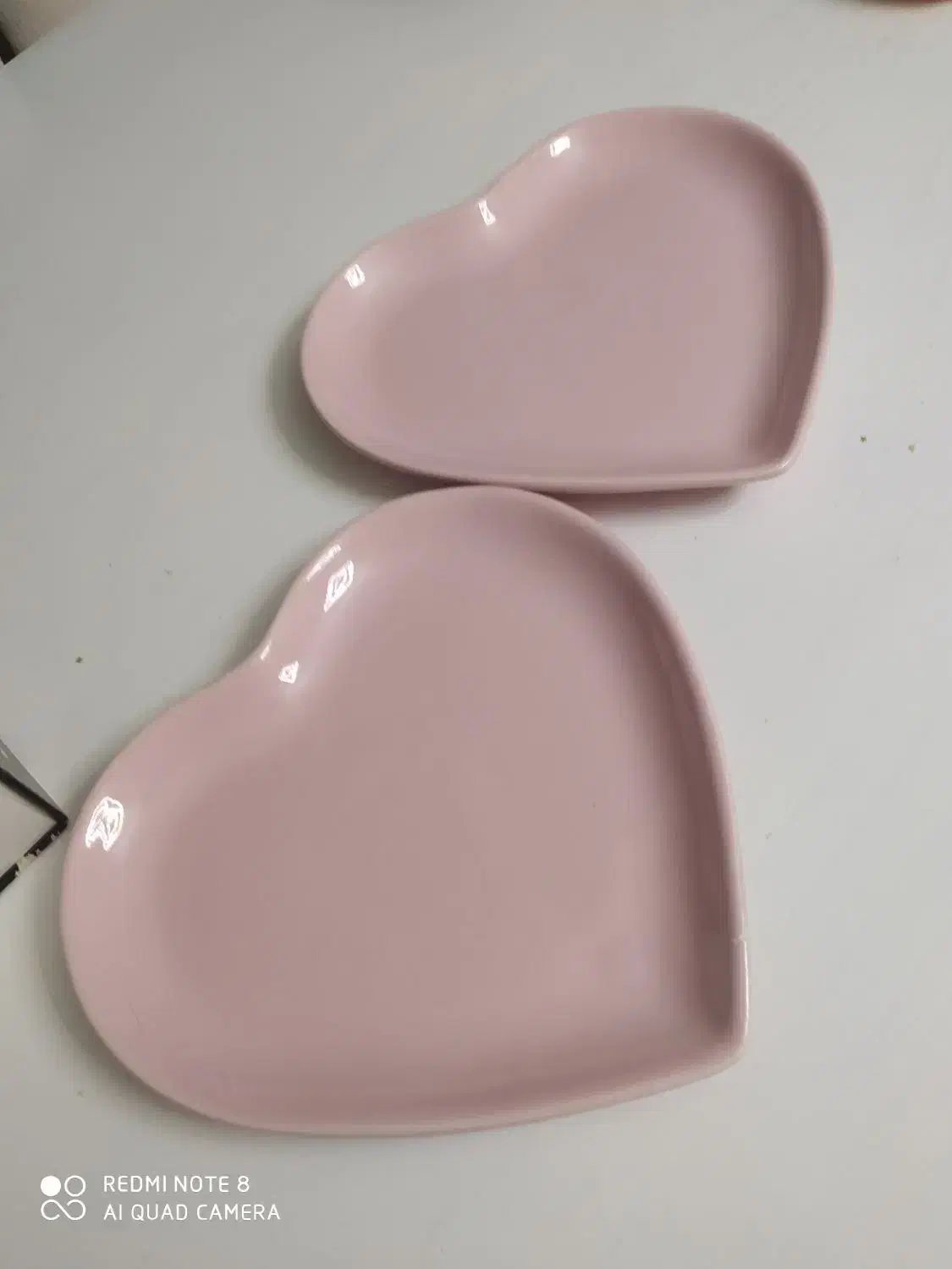 بشقاب|ظروف سرو و پذیرایی|مشهد, هفت تیر (حافظ)|دیوار