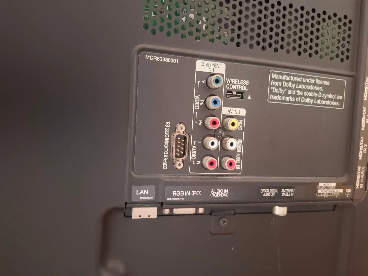 تلویزیون ۴۲ اینچ ال جی|تلویزیون و پروژکتور|بندر انزلی, متروپل|دیوار