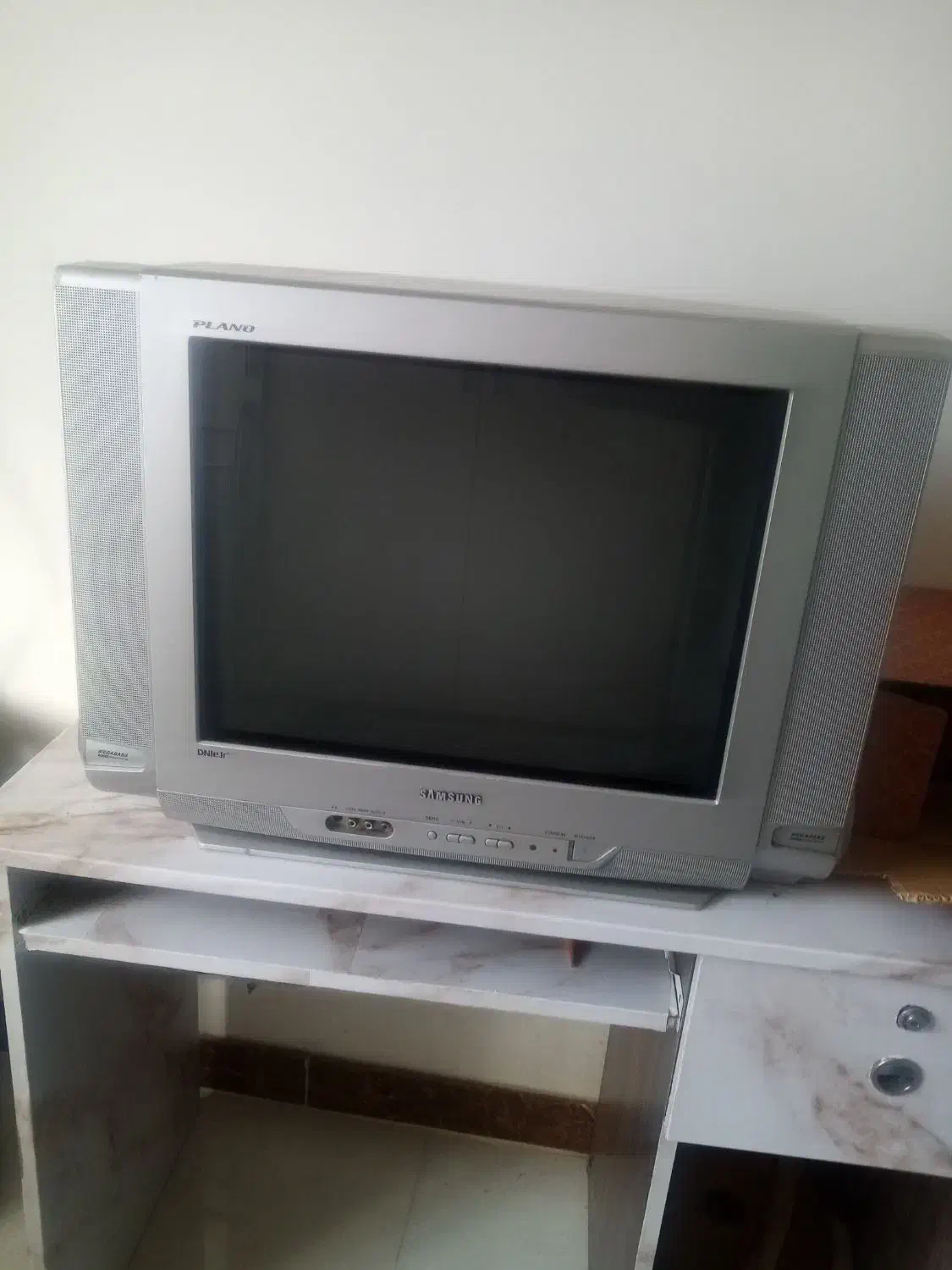 تلویزیون 21 اینچ سامسونگ|تلویزیون و پروژکتور|رشت, لاکان|دیوار