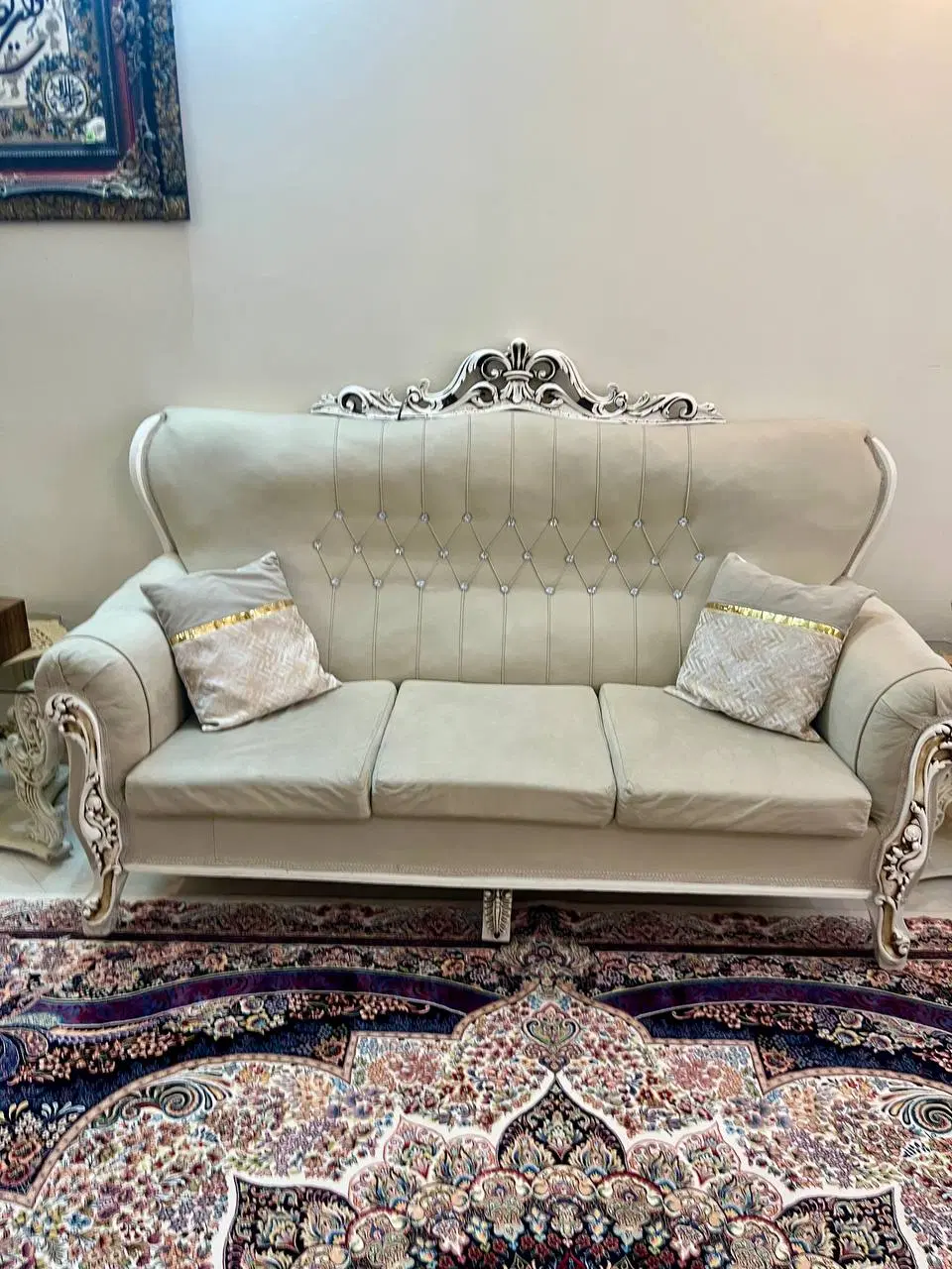 مبل ۷ نفره به همراه میز عسلی|مبلمان خانگی و میز عسلی|تهران, ابوذر|دیوار