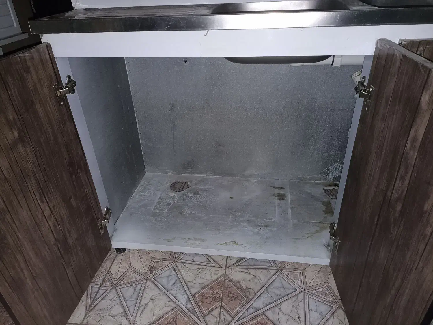 کابینت زیر سینک و آبچکان و یک کابینت دیواری نو نو|مصالح و تجهیزات ساختمان|ماهدشت, |دیوار