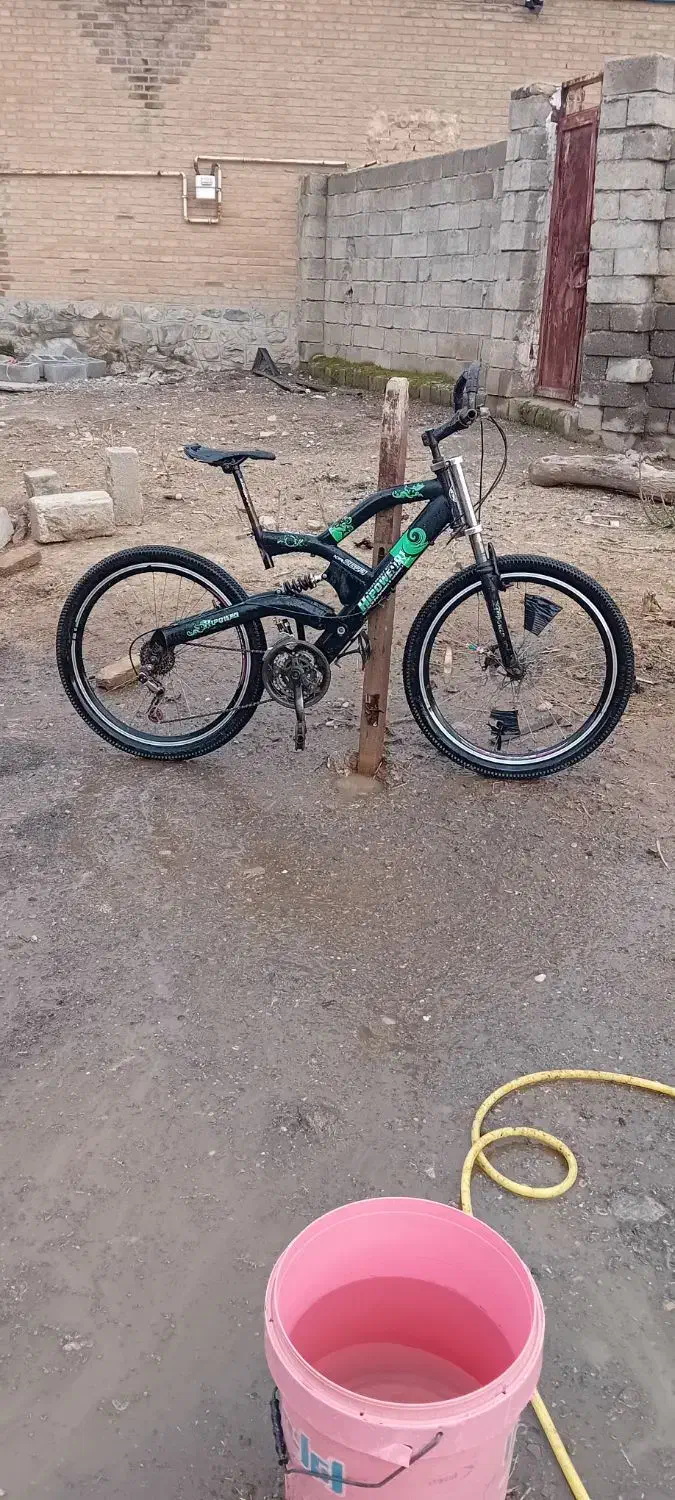 دوچرخه26|دوچرخه، اسکیت، اسکوتر|صحنه, |دیوار