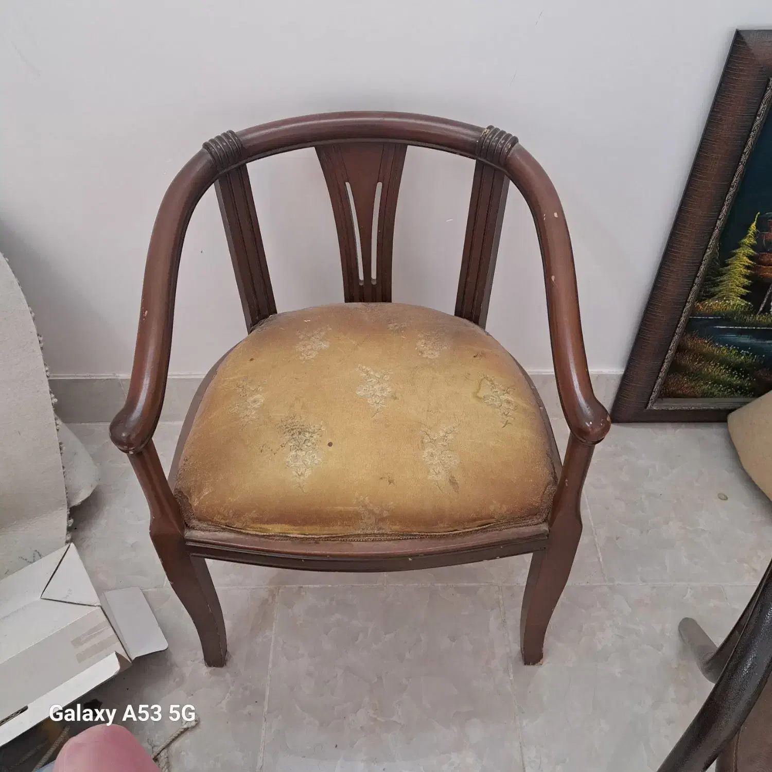 ی عدد صندلی|صندلی و نیمکت|اردکان, |دیوار