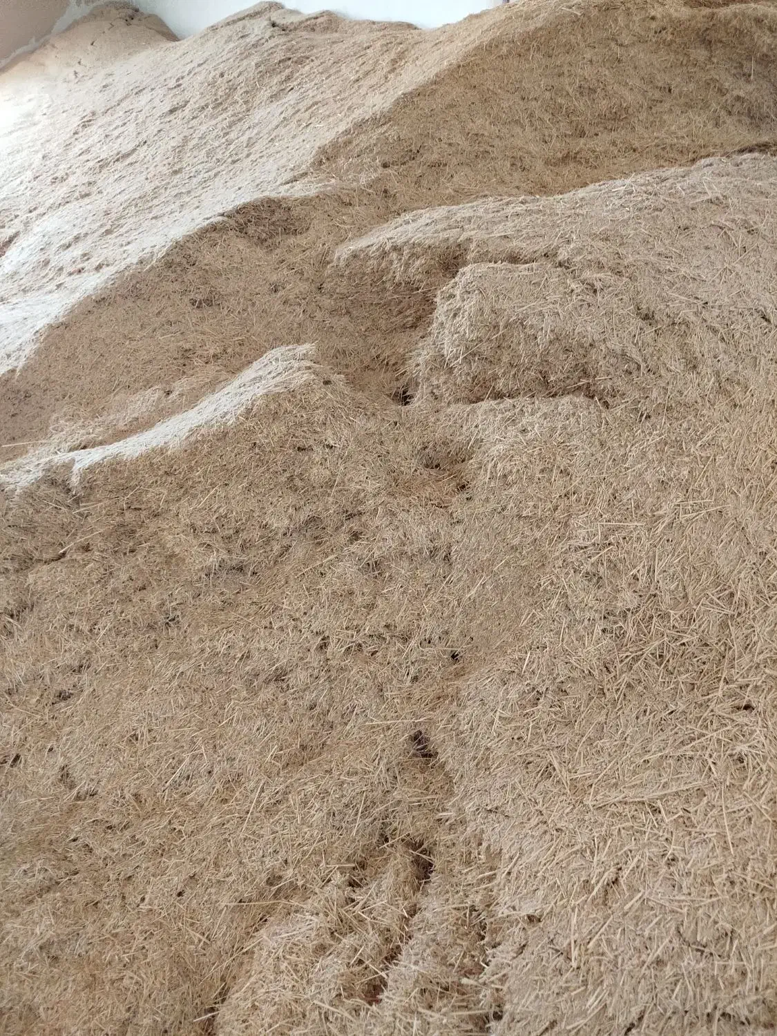 کاه گندم|لوازم جانبی حیوانات|زنده رود, |دیوار